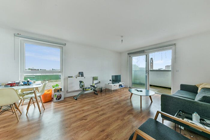 1 Bedroom Apartment To Rent In Abbeville Apartments, Barking Barking, IG11