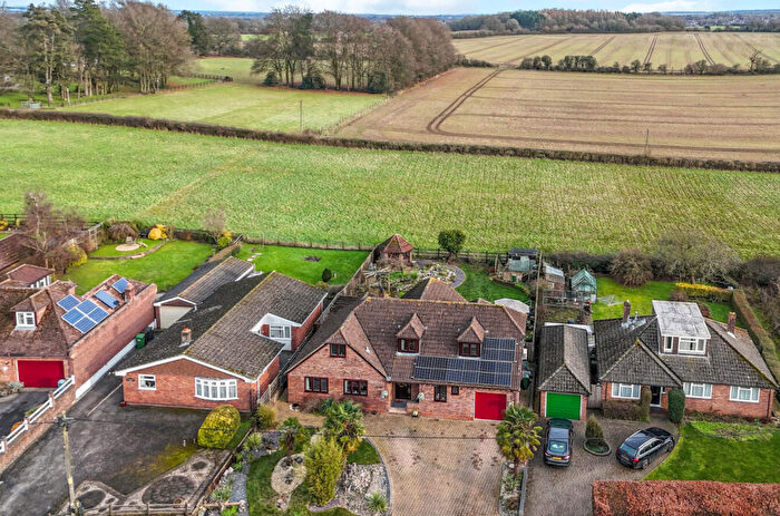 4 Bedroom Detached House For Sale In Pardown, Oakley, Basingstoke, RG23