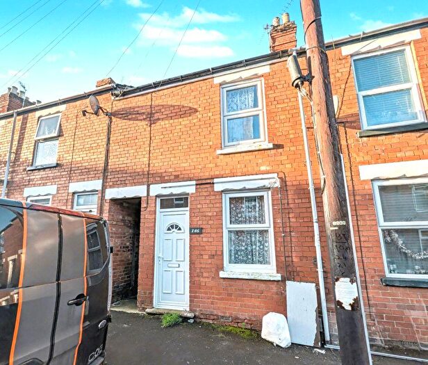 2 Bedroom Terraced House For Sale In Victoria Street, Grantham, NG31