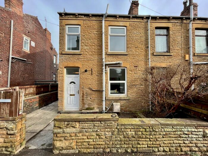 2 Bedroom Terraced House To Rent In Airedale Terrace, Morley, Leeds, LS27