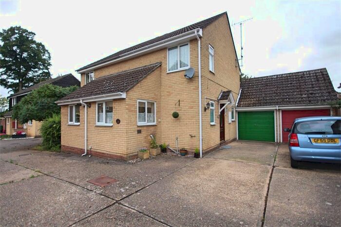 3 Bedroom Semi-Detached House To Rent In Wakelin Way, Witham, CM8