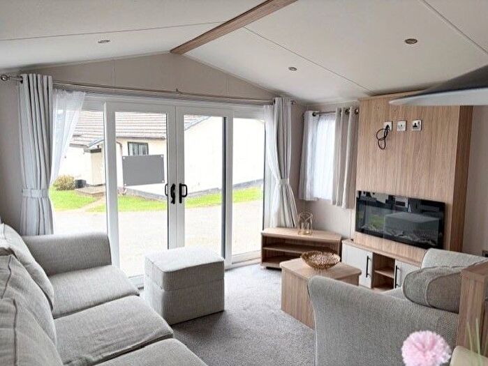 3 Bedroom Park Home For Sale In Polperro Road, Looe, PL13