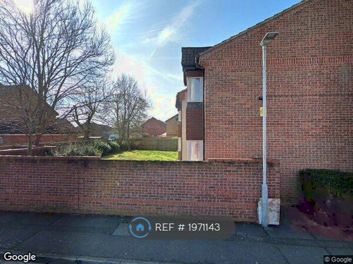 Studio To Rent In Yiewsley, West Drayton, UB7