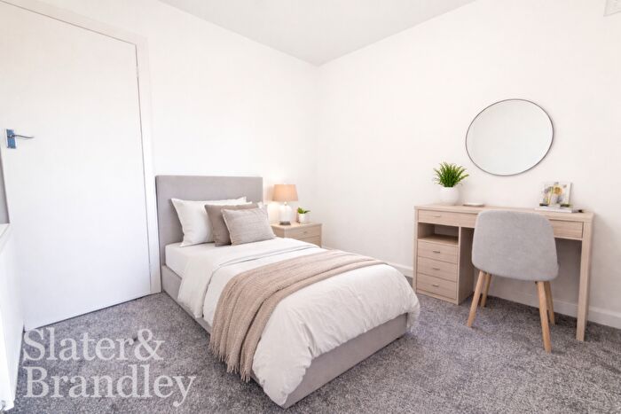 2 Bedroom Semi Detached House To Rent In Hucknall, Nottingham, NG15