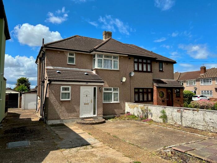 3 Bedroom Semi-Detached House To Rent In St. Andrews Avenue, Hornchurch, RM12