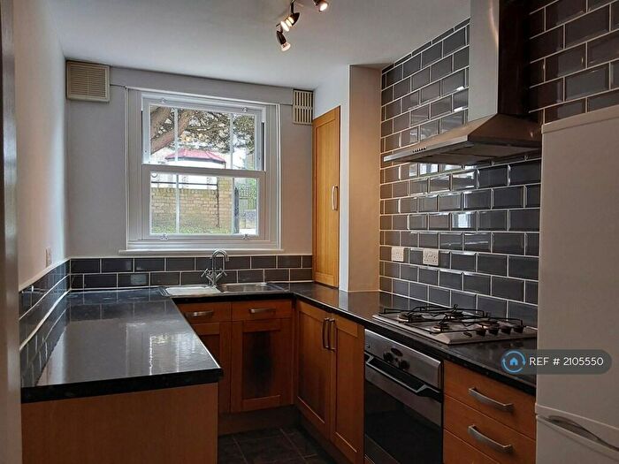 2 Bedroom Flat To Rent In Outram Road, Croydon, CR0