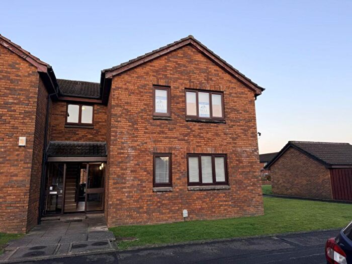 1 Bedroom Flat To Rent In Tarras Drive, Renfrew, PA4