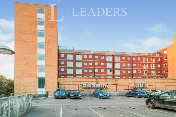 2 Bedroom Flat To Rent In Edinburgh Gate, Harlow, CM20