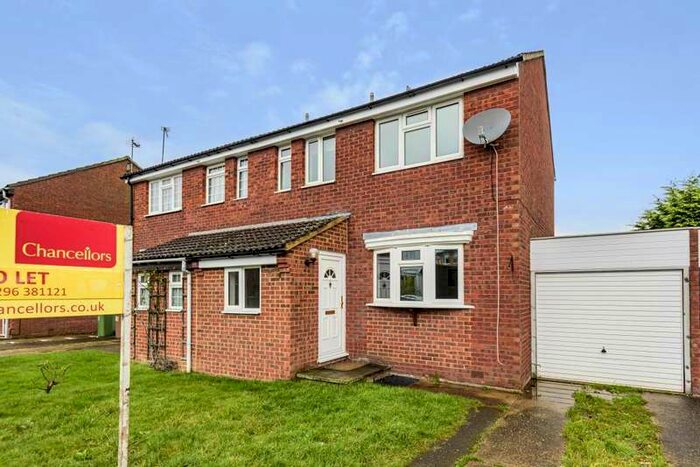 3 Bedroom Semi-Detached House To Rent In Austen Place, Aylesbury, HP19