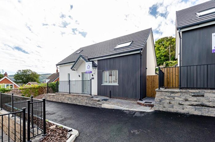 2 Bedroom Bungalow For Sale In Llanddulas, Abergele, Conwy, LL22