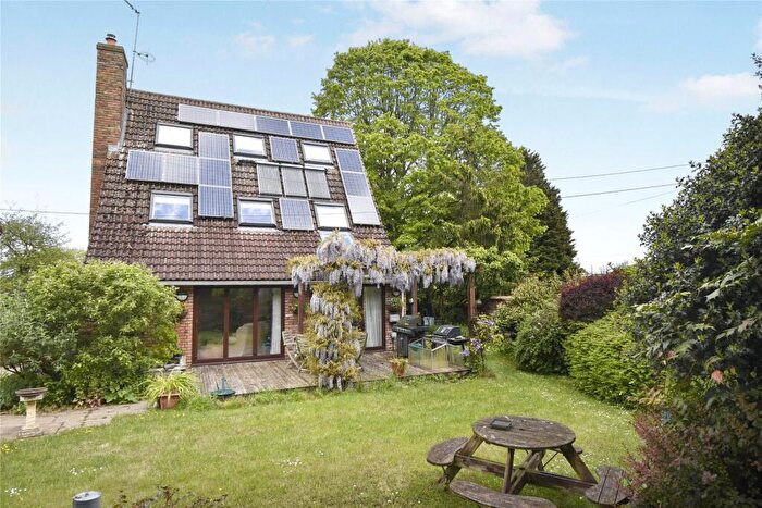5 Bedroom Detached House For Sale In Buckingham Road, Winslow, MK18