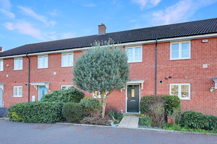 3 Bedroom Terraced House For Sale In Dennington Crescent, Basildon, Essex, SS14