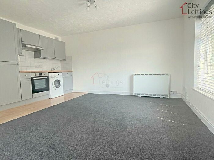 Studio To Rent In Tavistock Court, Mapperley Park, NG5