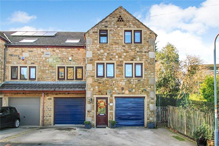 5 Bedroom Semi Detached House For Sale In Acre Road, Cowling, North Yorkshire, BD22
