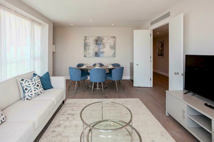 2 Bedroom Apartment To Rent In Canary Wharf, London, E14