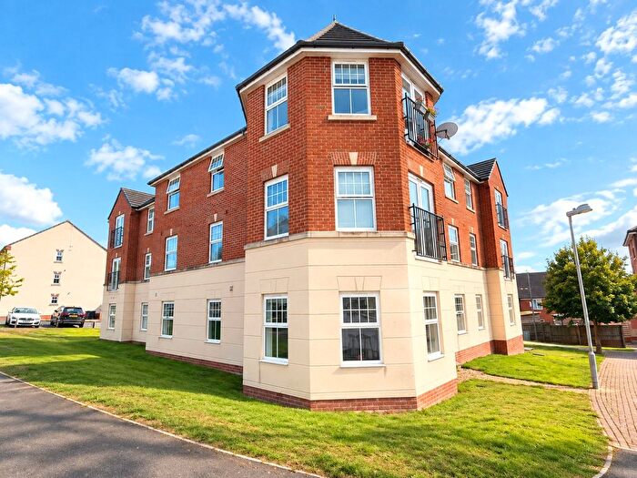 2 Bedroom Flat For Sale In Peach Pie Street, Wincanton, Somerset, BA9