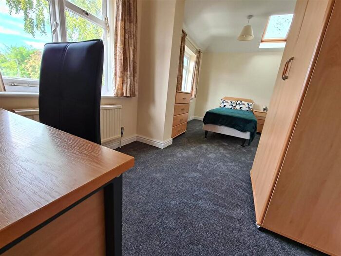 7 Bedroom House To Rent In Eachard Road, Cambridge, CB3