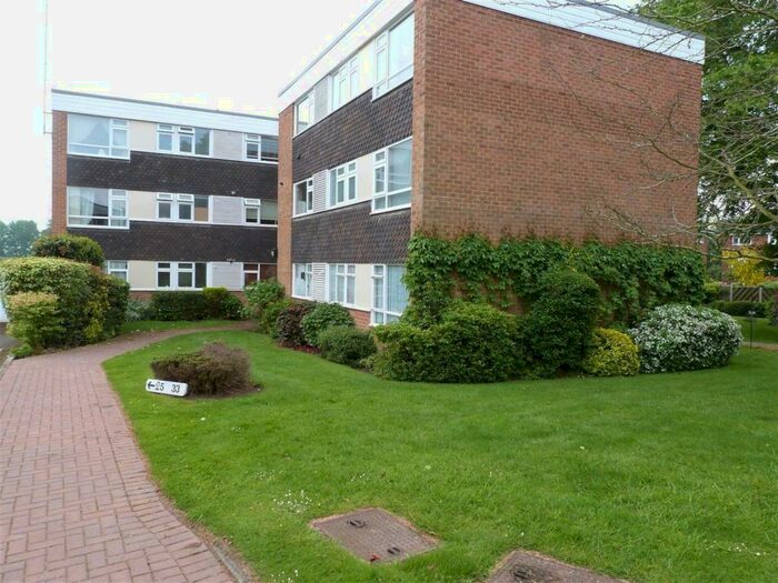 2 Bedroom Apartment To Rent In Albany Gardens, Hampton Lane, Solihull, B91