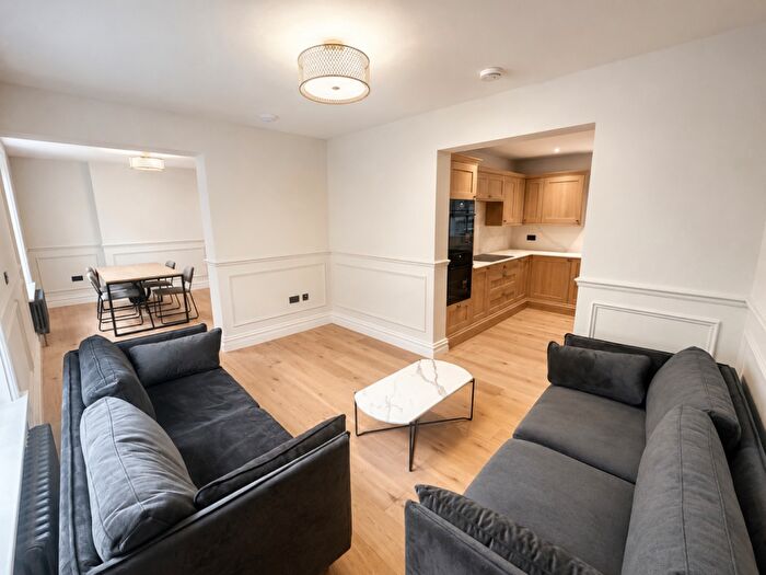 5 Bedroom Apartment To Rent In Union Street, Brighton, BN1