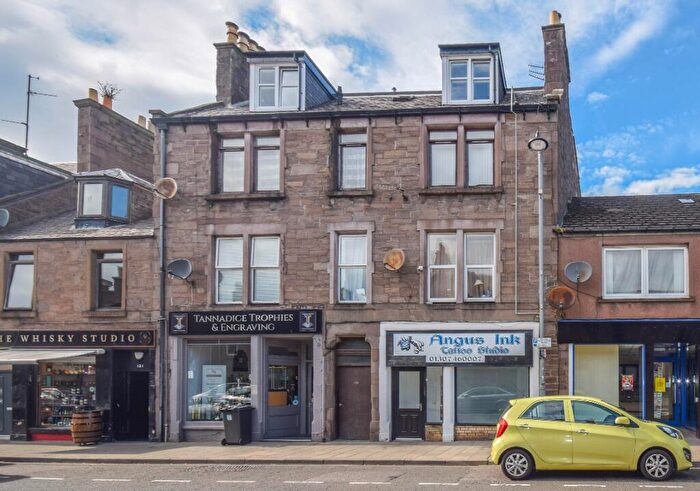 2 Bedroom Flat To Rent In East High Street, Forfar, Angus, DD8