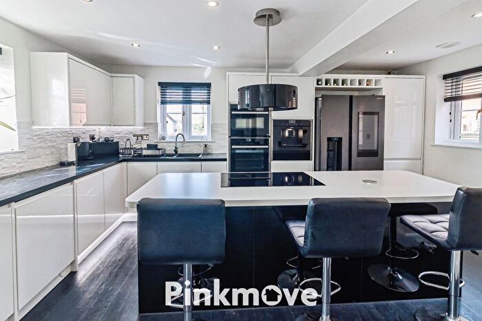 4 Bedroom Detached House For Sale In Parc Bevin, Crumlin, Newport, NP11