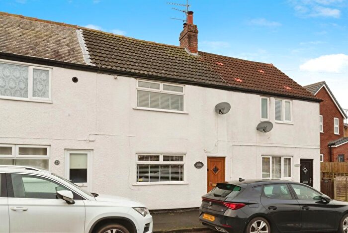 2 Bedroom Terraced House For Sale In Station Road, Keyingham, Hull, HU12