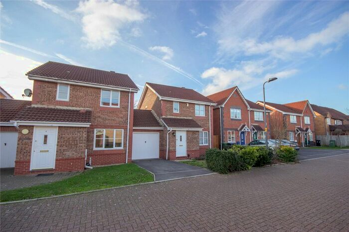 3 Bedroom Detached House To Rent In Harvest Close, Bradley Stoke, Bristol, BS32