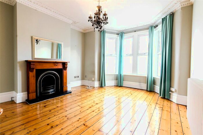 3 Bedroom Flat To Rent In Greenmore Road, Knowle, Bristol BS4