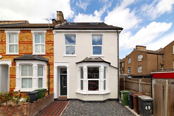 5 Bedroom End Of Terrace House For Sale In Springrice Road, London, SE13