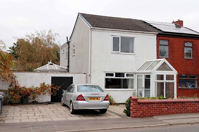 3 Bedroom Cottage For Sale In Bonds Lane, Banks, Southport, PR9