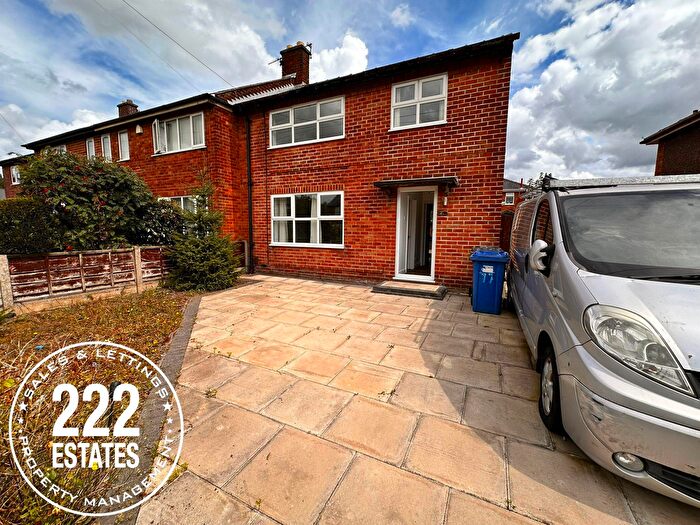 3 Bedroom Semi-Detached House To Rent In Chiltern Road, Warrington, WA2