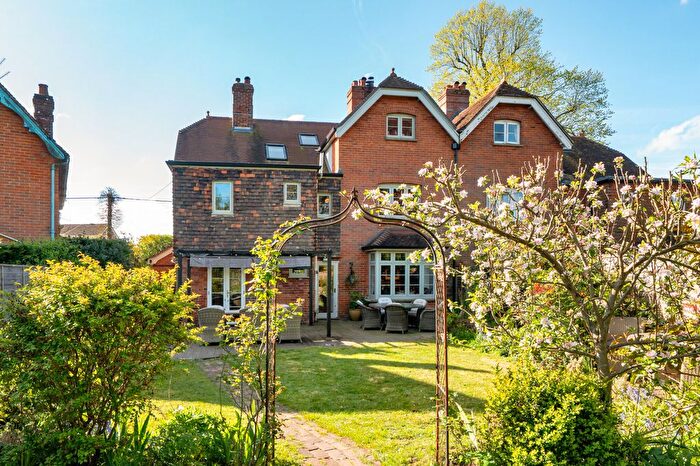 5 Bedroom Semi-Detached House For Sale In Loseley Lane, Liphook, GU30