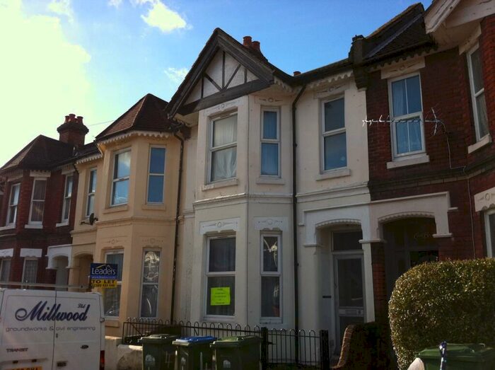 6 Bedroom House To Rent In Shakespeare Avenue, Portswood, Southampton, SO17