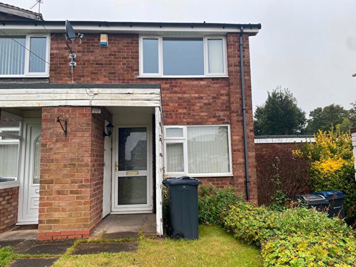 2 Bedroom Maisonette To Rent In Firsholm Close, Boldmere., B73