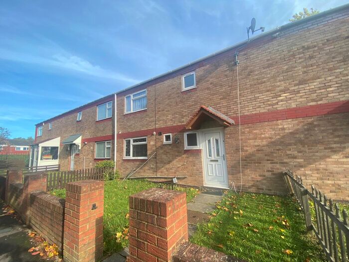 4 Bedroom Property To Rent In Trident Drive, Houghton Regis, Dunstable, LU5