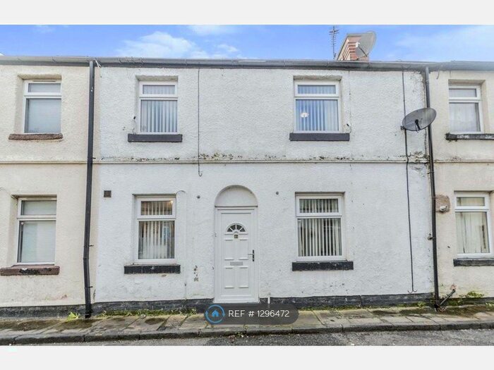 2 Bedroom Terraced House To Rent In Copster Place, Oldham, OL8