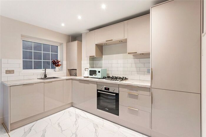 2 Bedroom Terraced House For Sale In Rectory Lane, London, SW17
