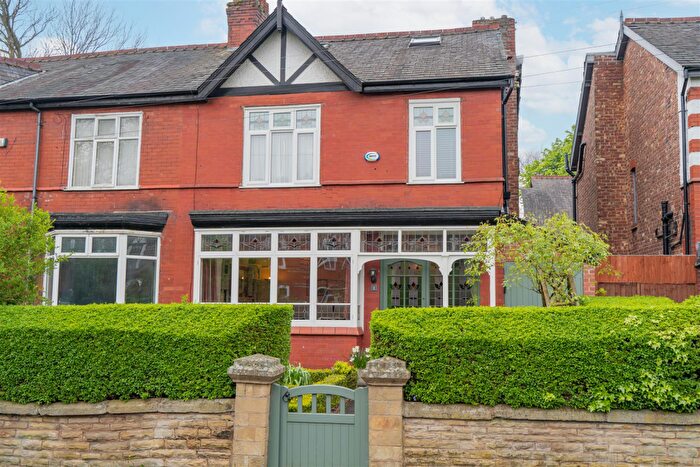 4 Bedroom Semi-Detached House For Sale In Rowan Avenue, Whalley Range, M16