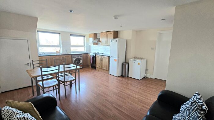 2 Bedroom Flat To Rent In Barking Road, London, E13
