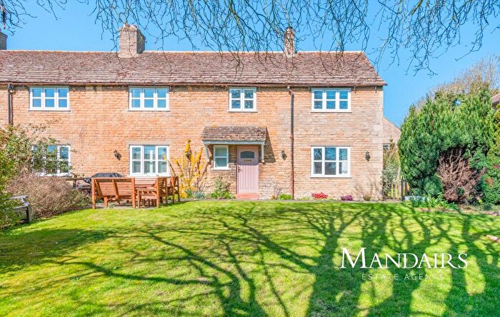 3 Bedroom Cottage To Rent In Peterborough Road, Wansford, Peterborough, PE8