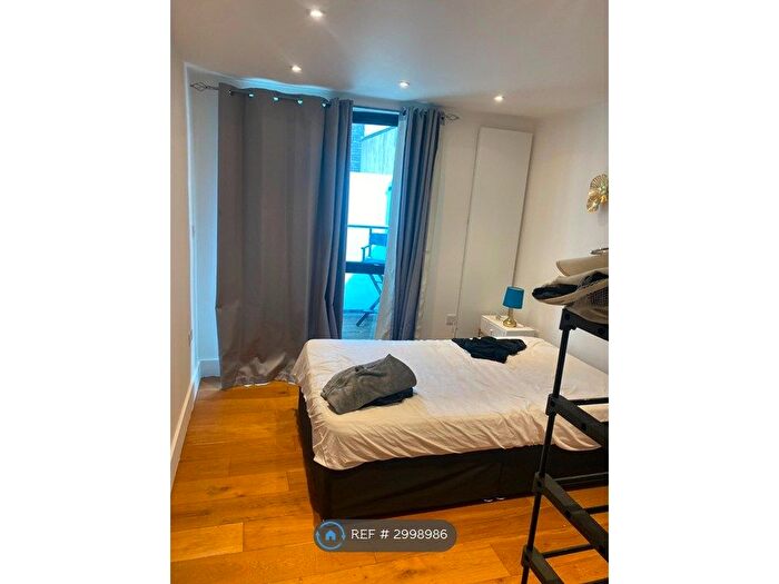 1 Bedroom Flat To Rent In Umberston St, London, E1