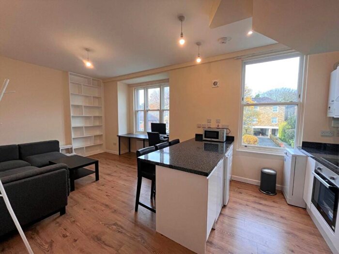 3 Bedroom Apartment To Rent In Anerley Park, Anerley, London, SE20
