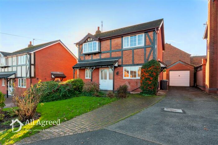 4 Bedroom Detached House To Rent In Chestnut Grove, Tibshelf, DE55