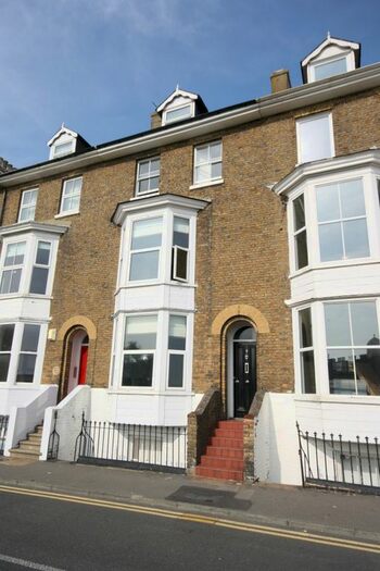 1 Bedroom Flat To Rent In Deal Castle Road, Deal CT14