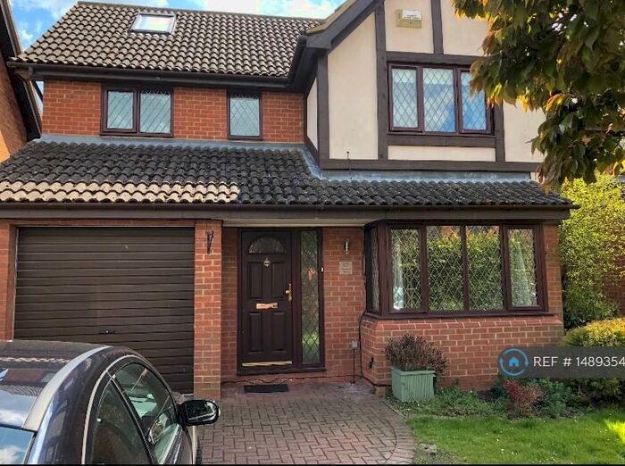 5 Bedroom Detached House To Rent In Ramerick Gardens, Arlesey, SG15