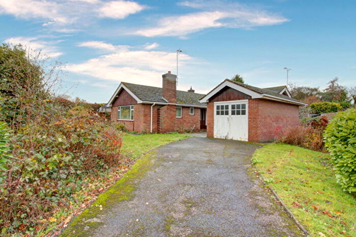 3 Bedroom Detached Bungalow For Sale In Manor Park, Great Barrow, Chester, CH3
