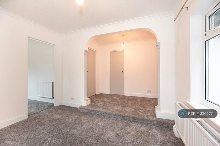 2 Bedroom Flat To Rent In Brockley Road, London, SE4
