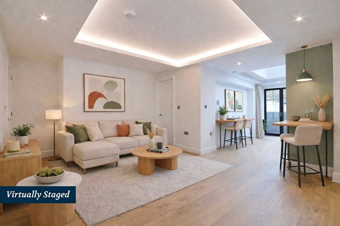 2 Bedroom Flat For Sale In Messina Avenue, West Hampstead, NW6