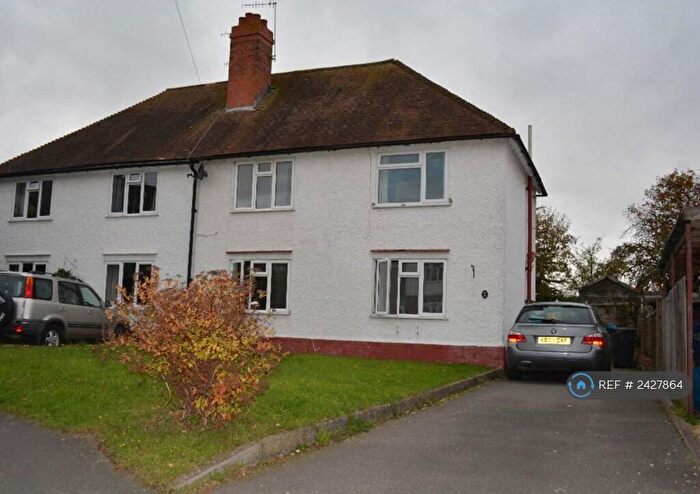3 Bedroom Semi-Detached House To Rent In Bordon Place, Stratford-Upon-Avon, CV37