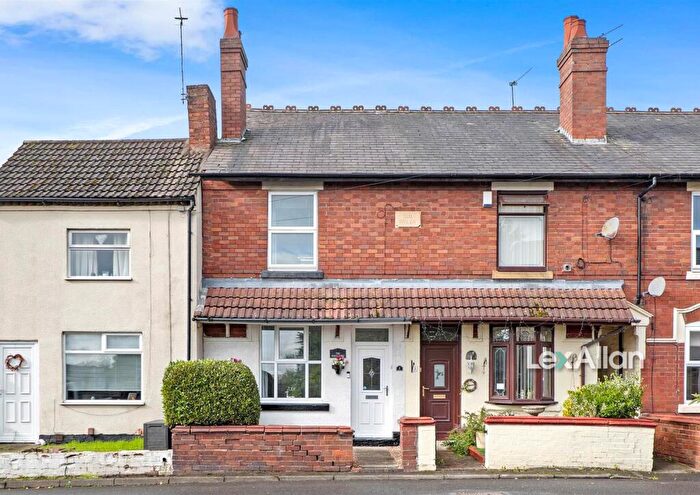3 Bedroom Terraced House For Sale In Hickman Street, Stourbridge, DY9